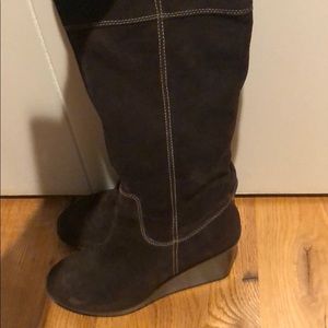 Cole Haan Waterproof brown suede boots